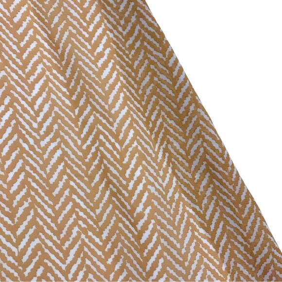 Tan White Beige Short Skirt Chevron School Girl Trend Size Small Pleated Mustard - Picture 3 of 9